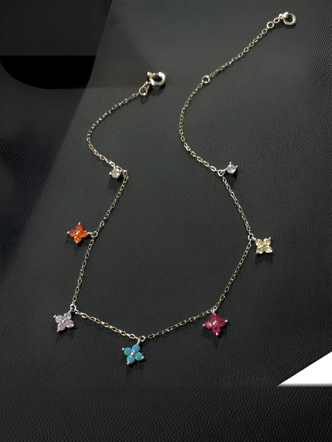 AS3566 White gold