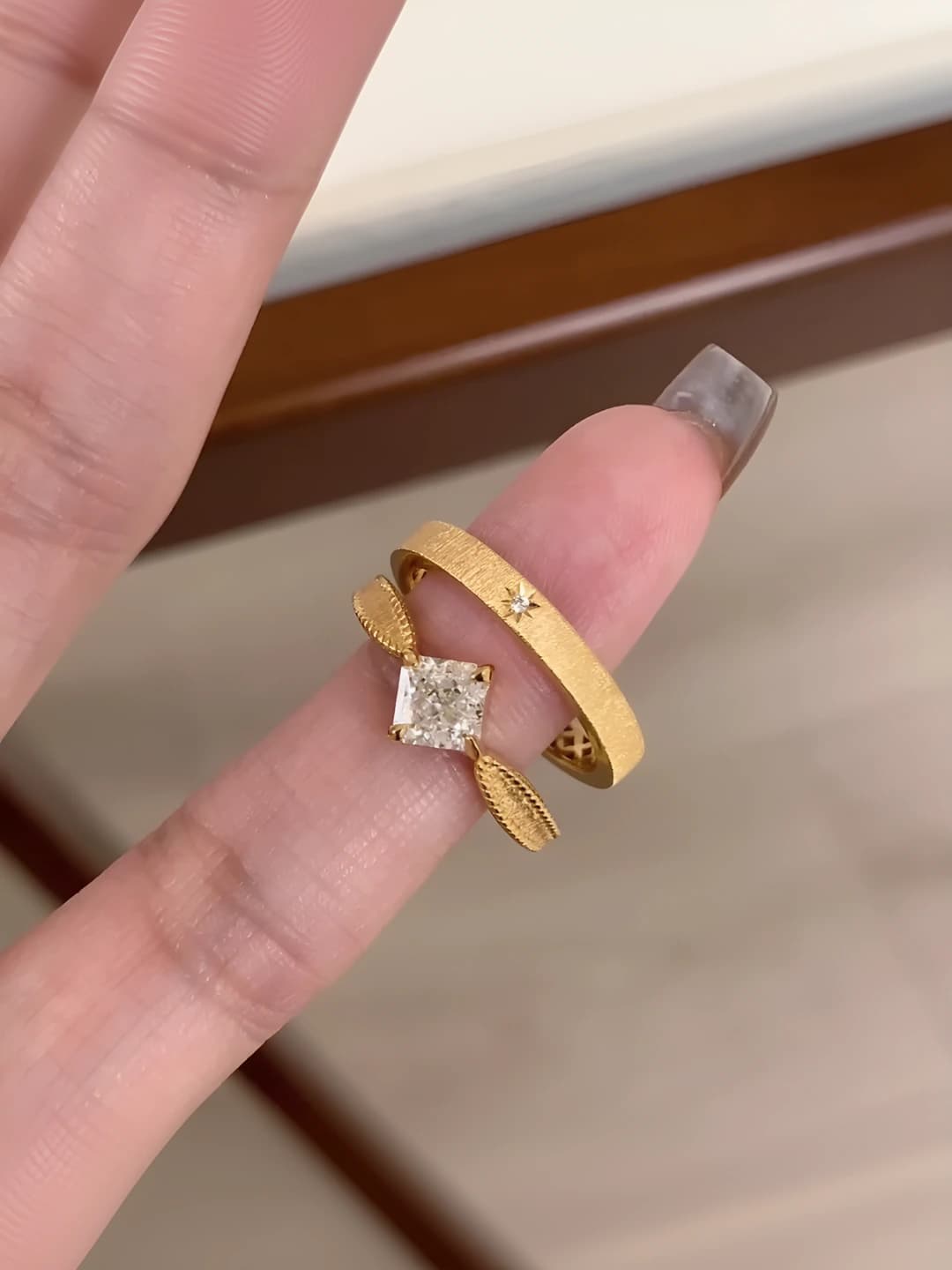Women's retro 1.5ct diamond open ring, for couples