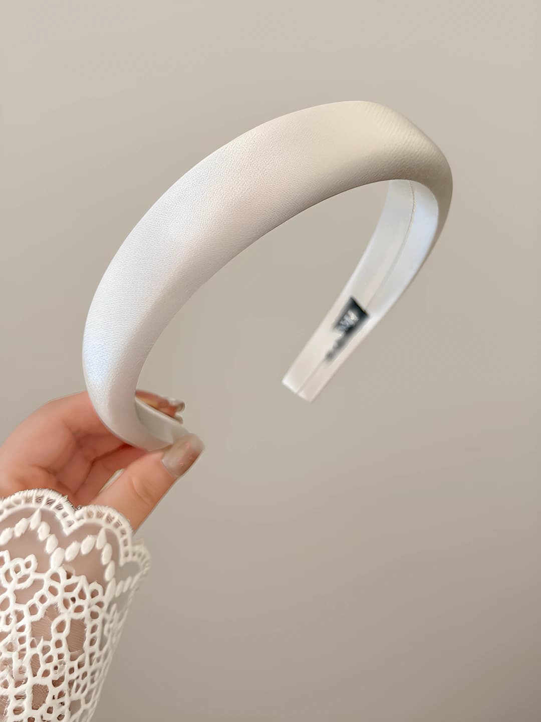 Champagne headband