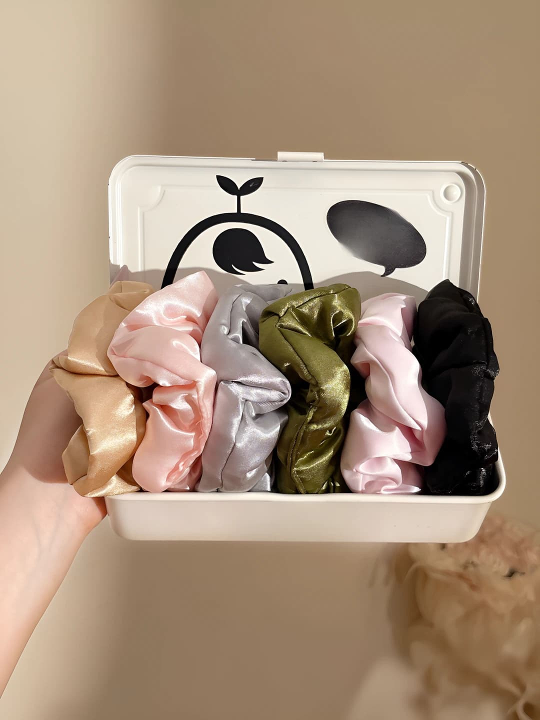 Ayollar uchun koreys uslubidagi qora retro satin rezinkalar, elastik, erta kuz uchun