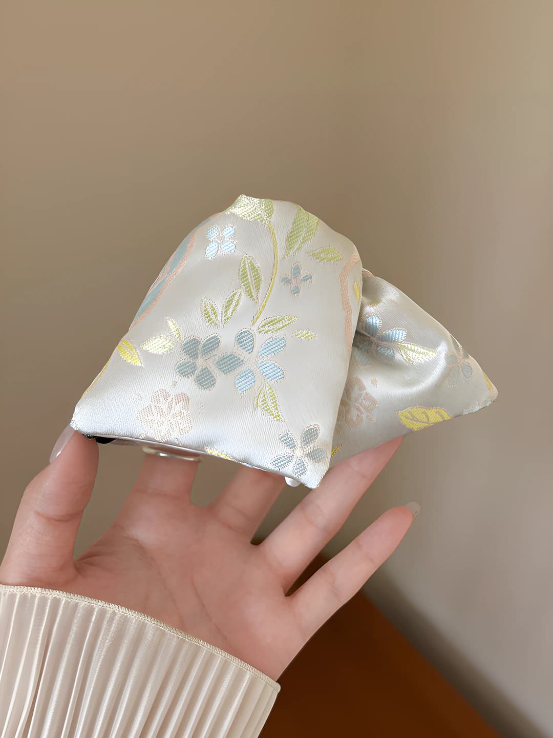 Yellow embroidered hair clip