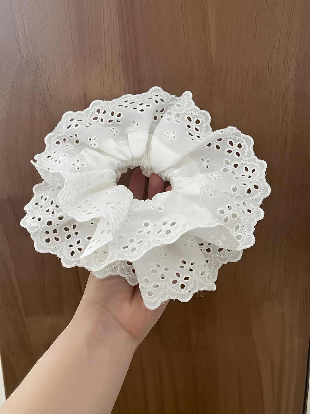 1# White embroidery lace