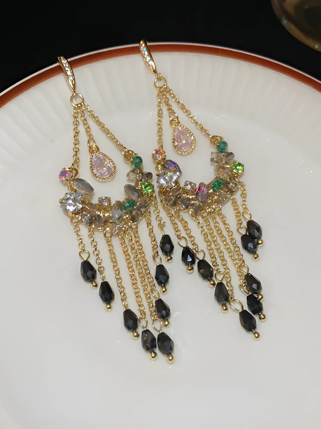 61# Ear hook - Gold - Black