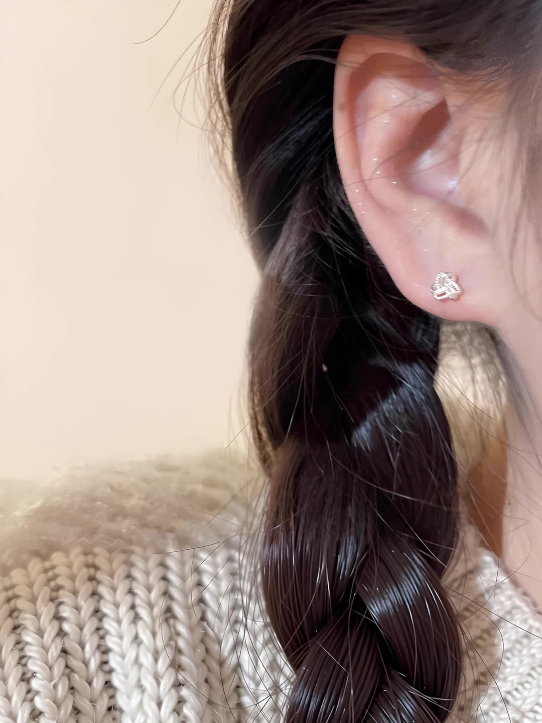 Ruyi shape 4 mm silver pair