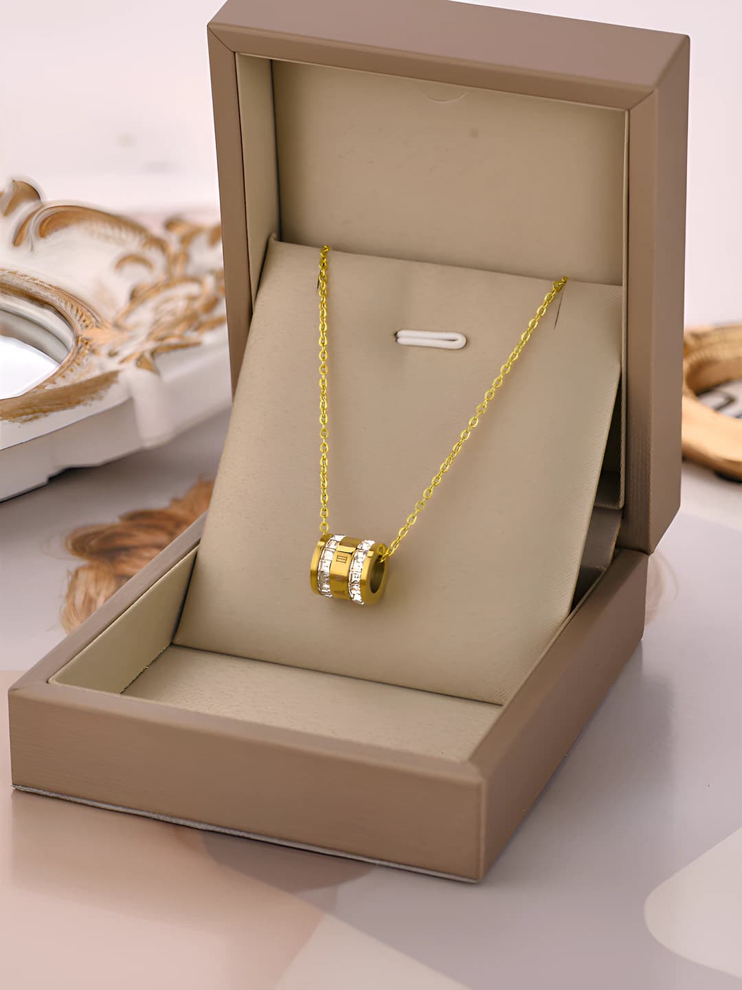 8994-Gold