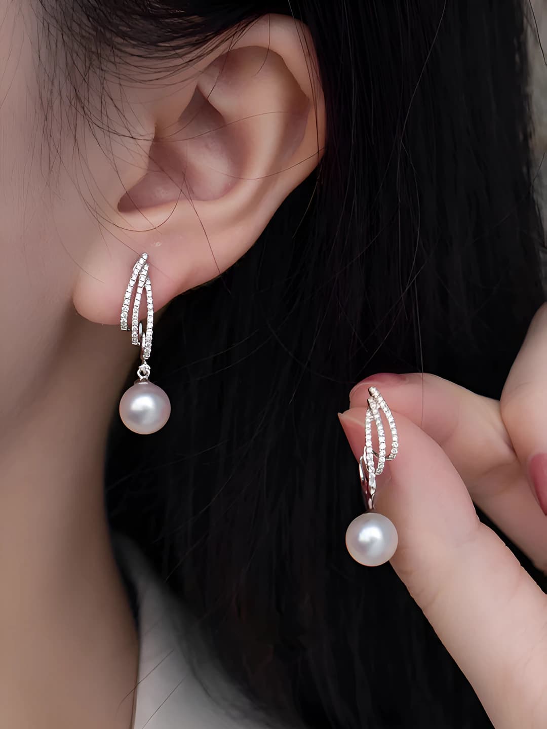 Pearl, white gold