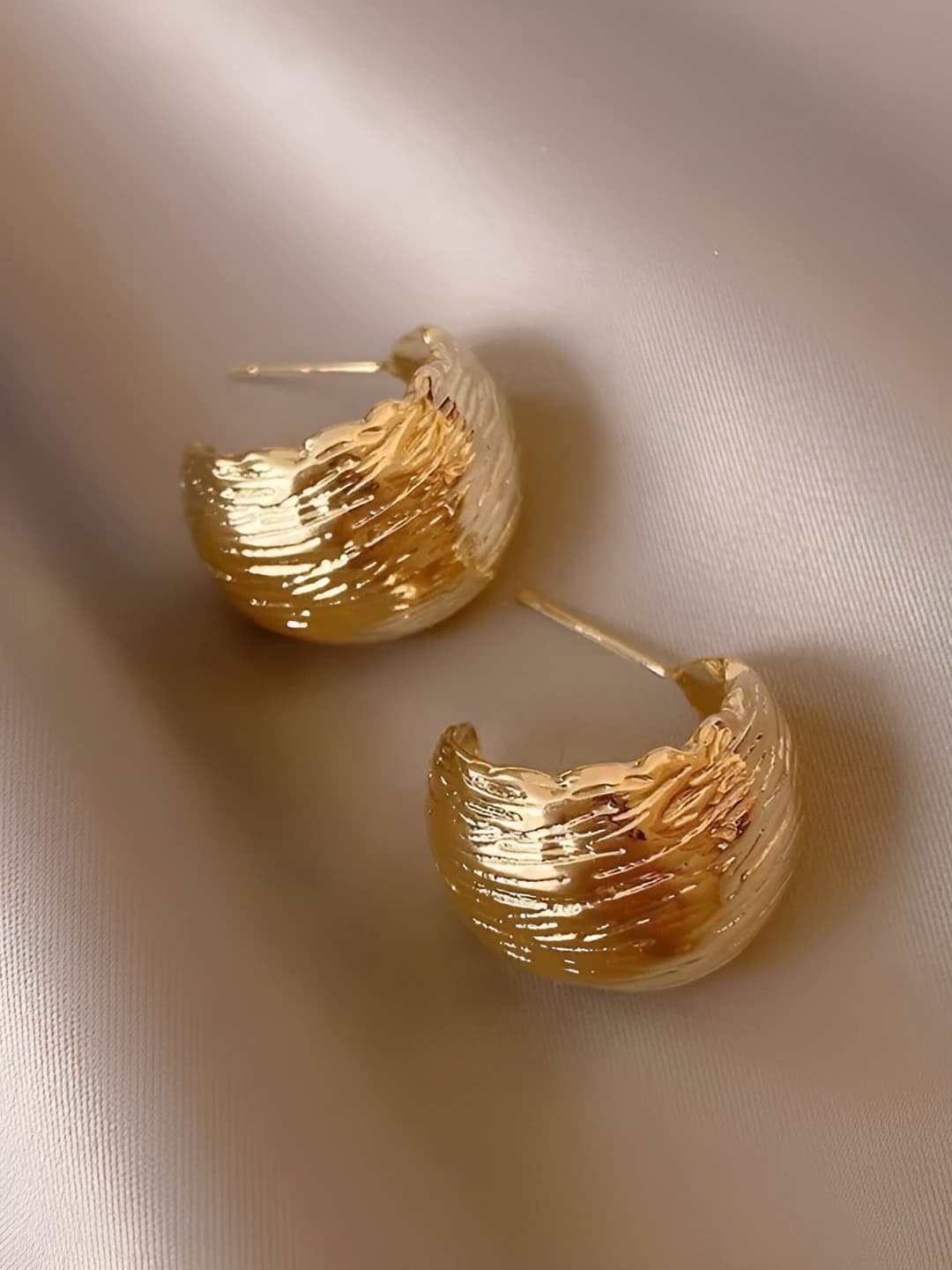 925 silver, gold crinkle ball earrings