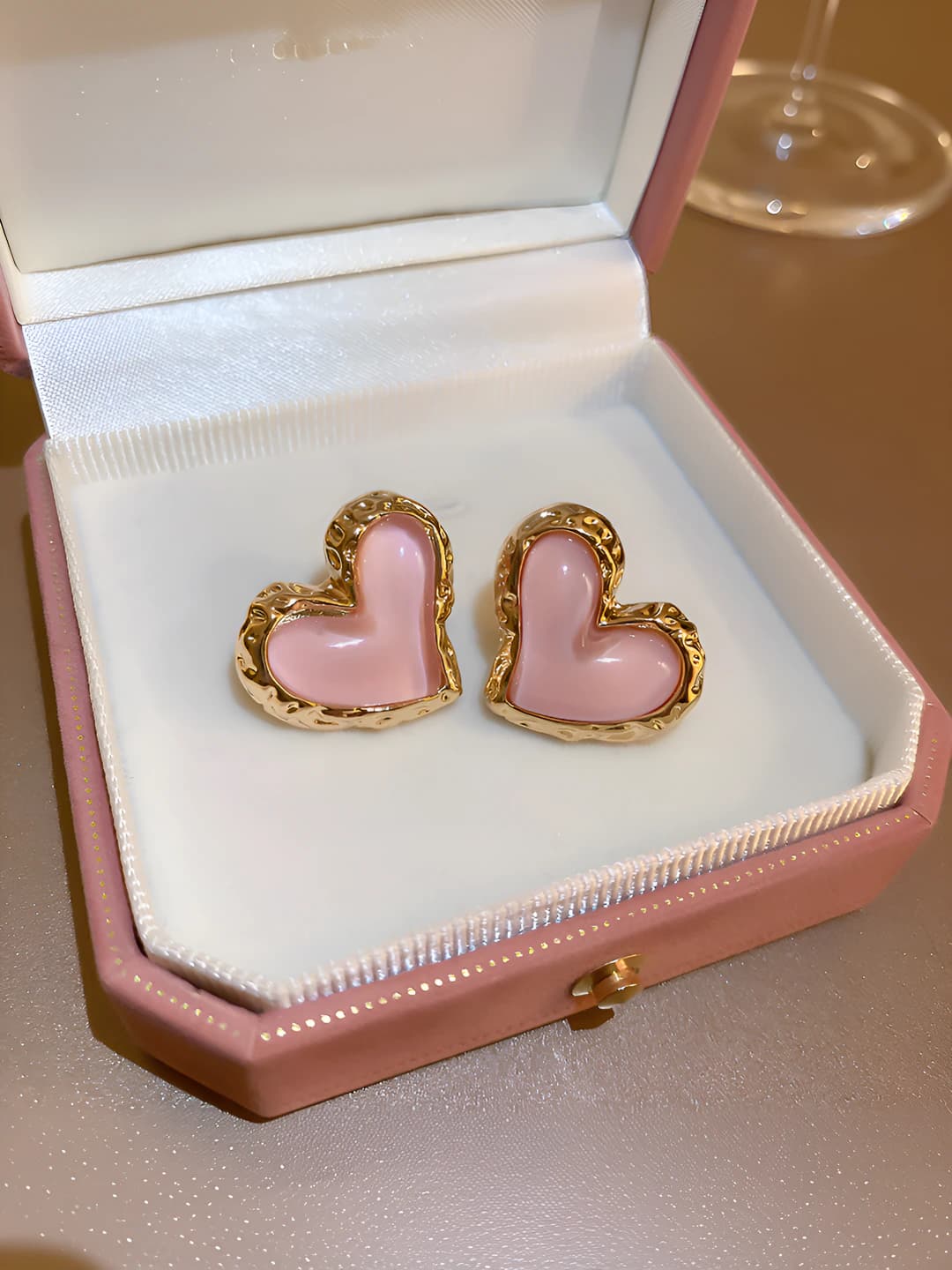 85# Silver post - Pink heart