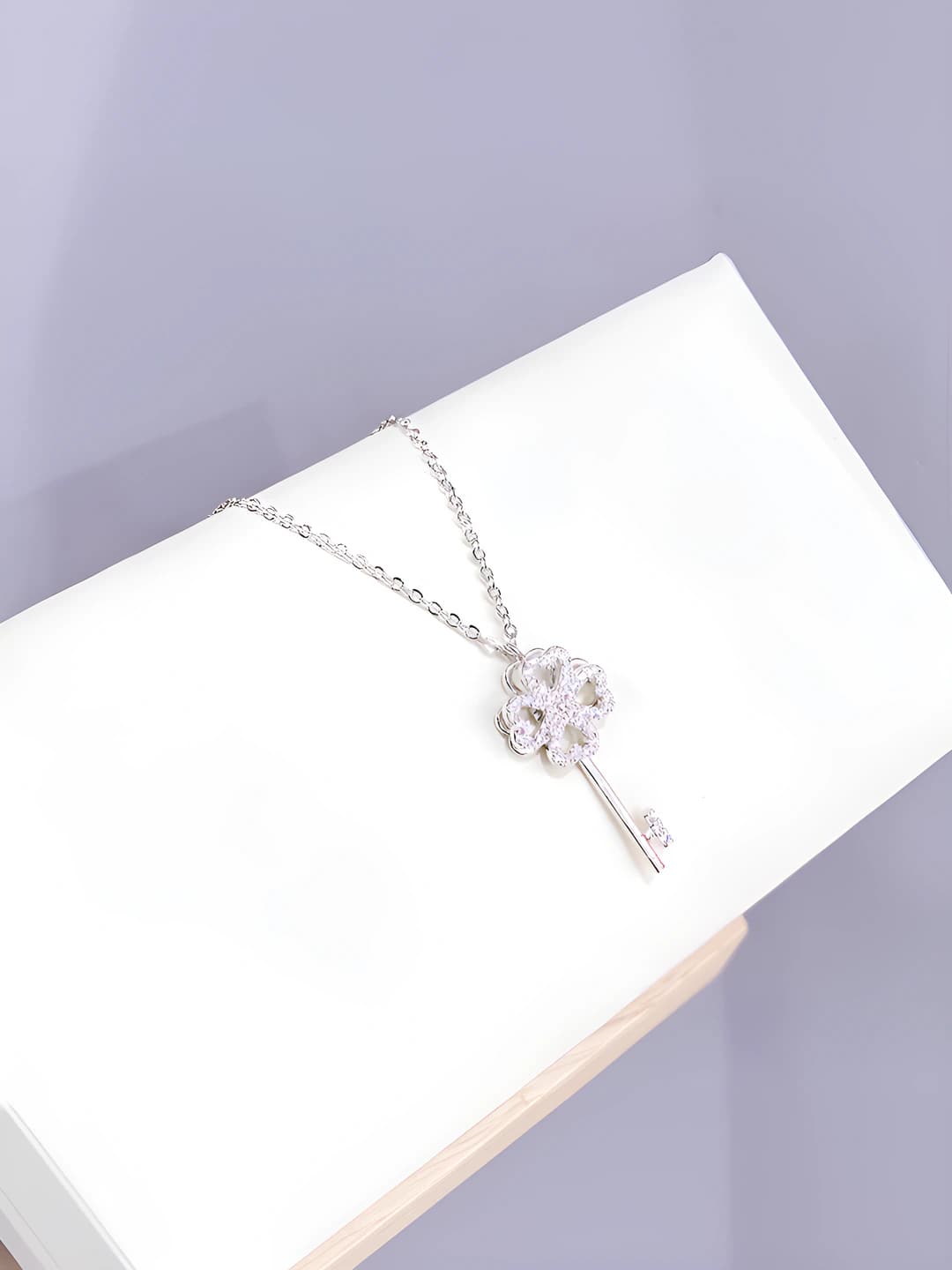 White gold X476