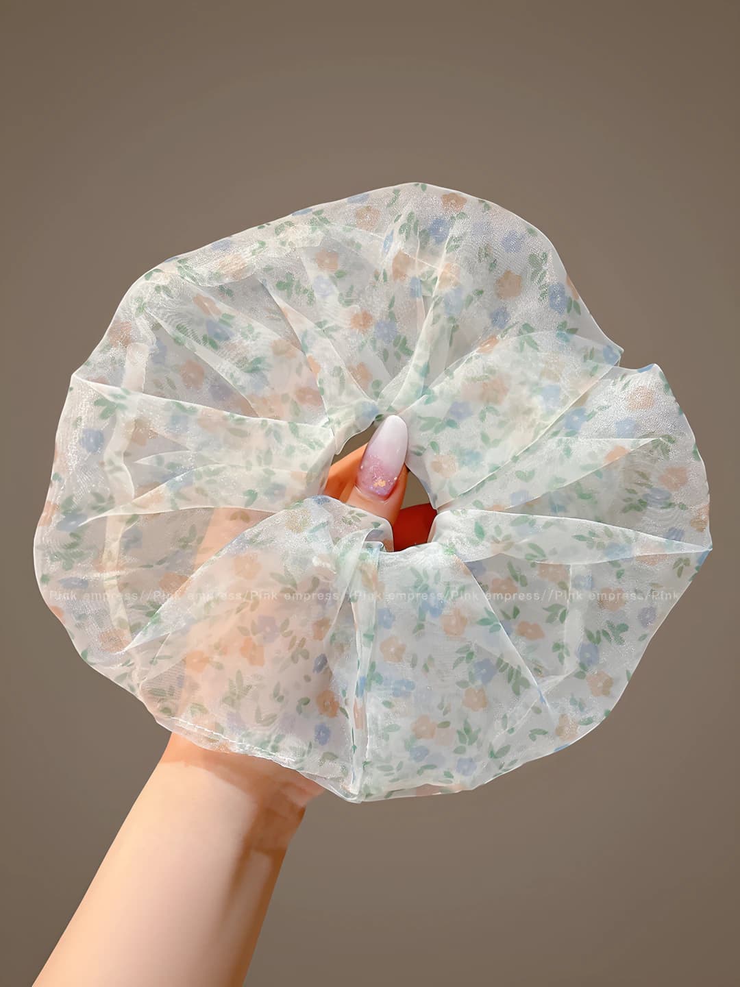 Green, floral, 16 cm