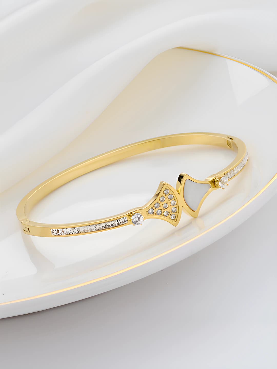 9927-Gold