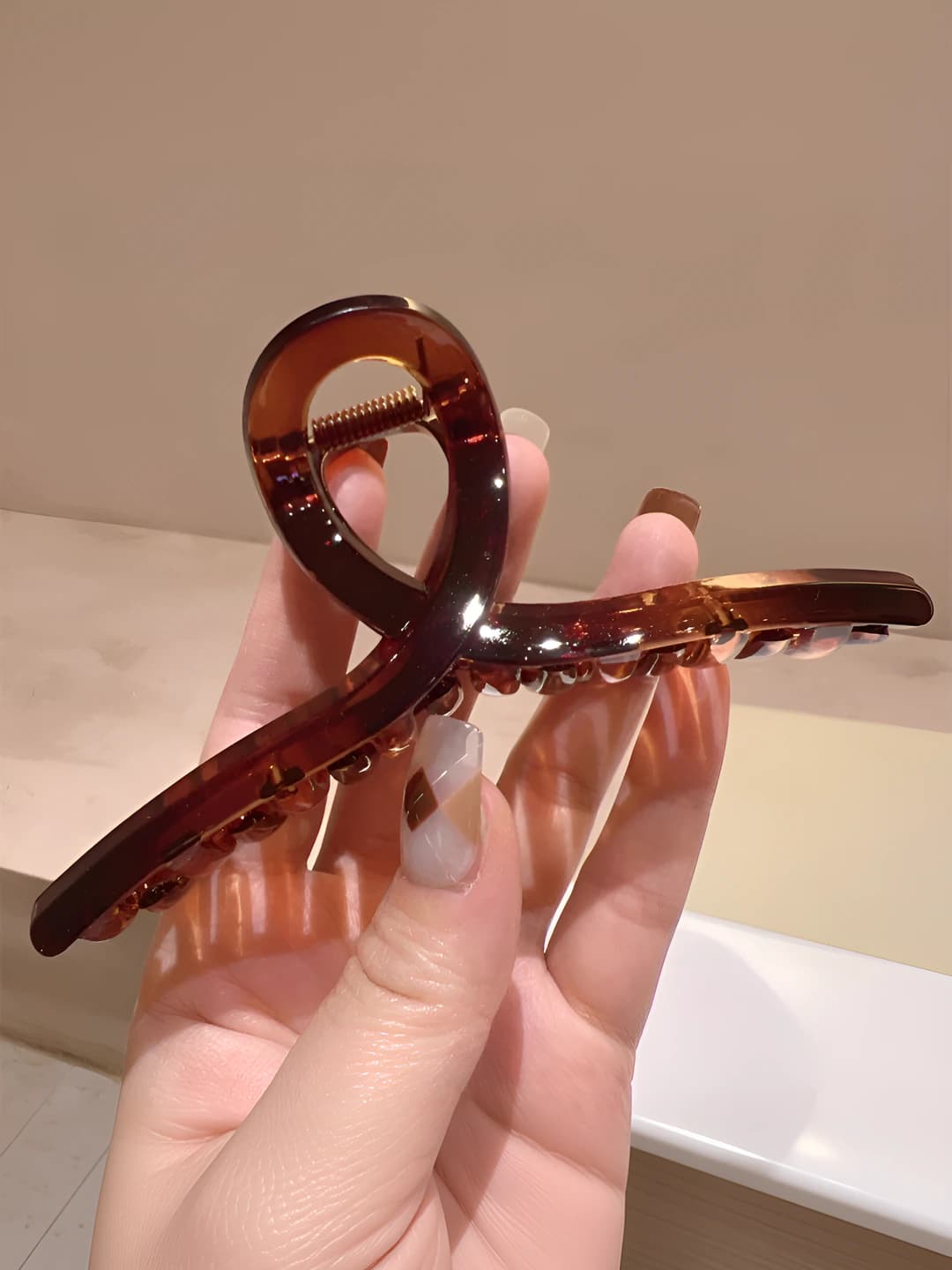 Amber brown, 13 cm