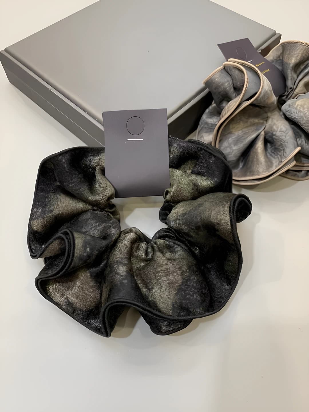 Women's retro high-stretch scrunchie hair tie
