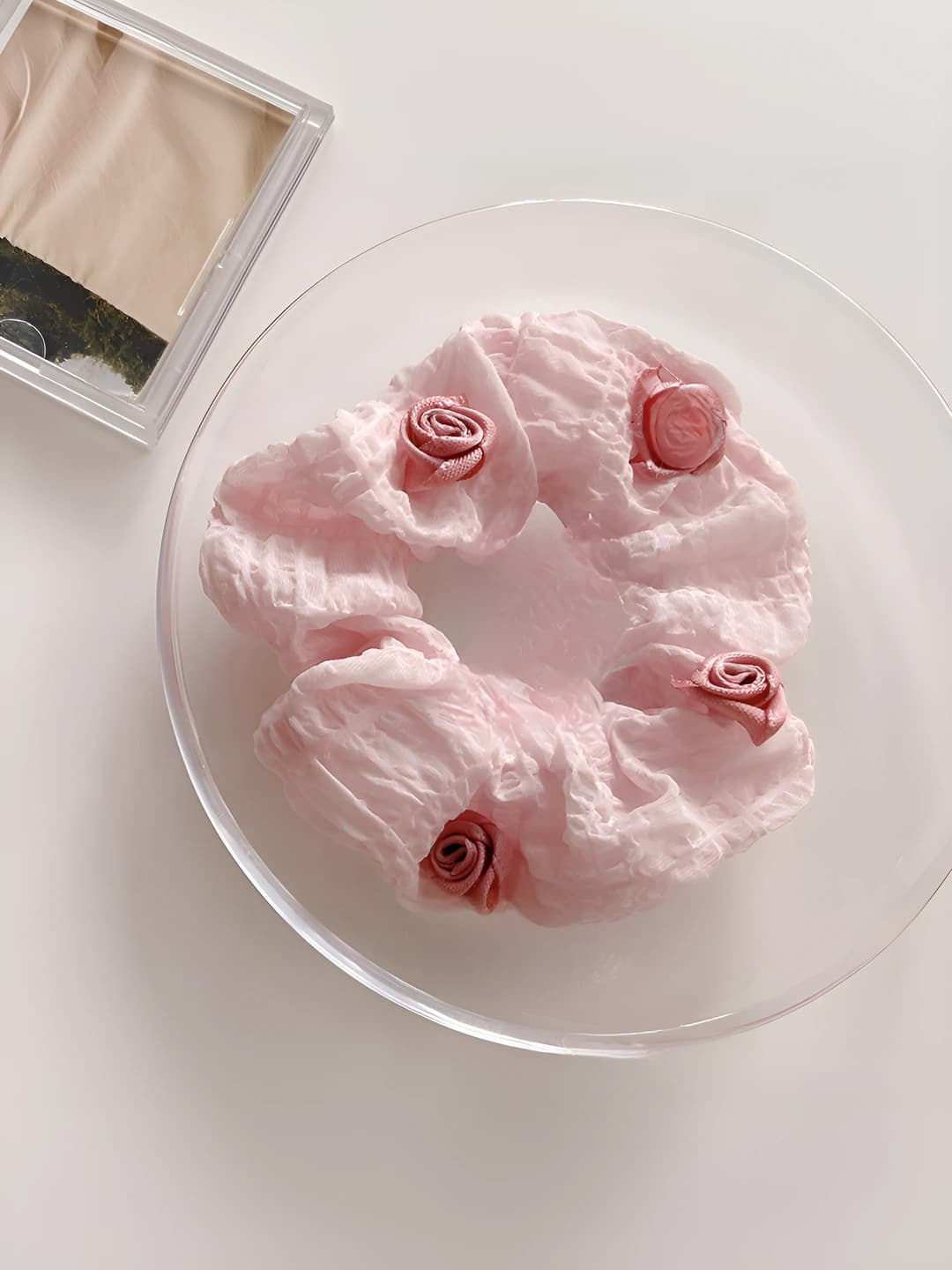 Pink, rose