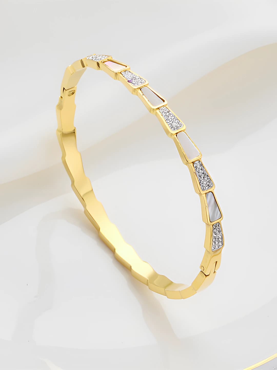 9929-Gold