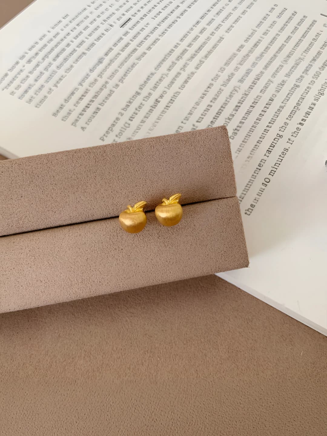Gold, apple, earrings