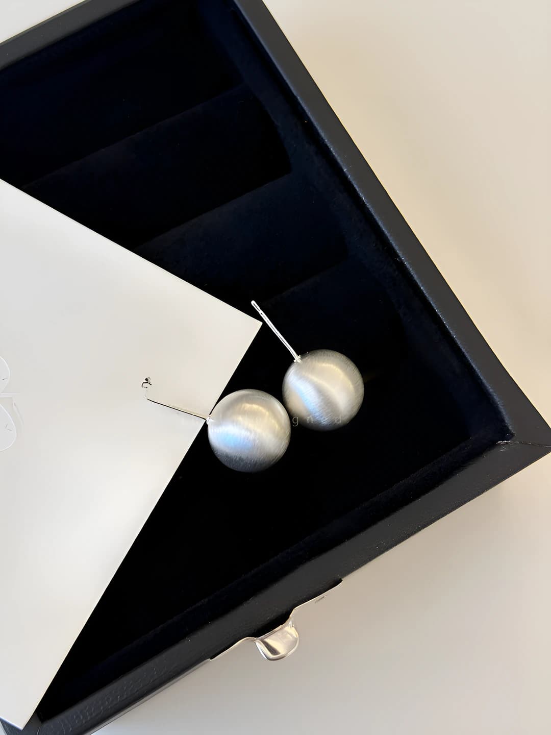 Silver ball stud earrings 1.4cm (silver post)