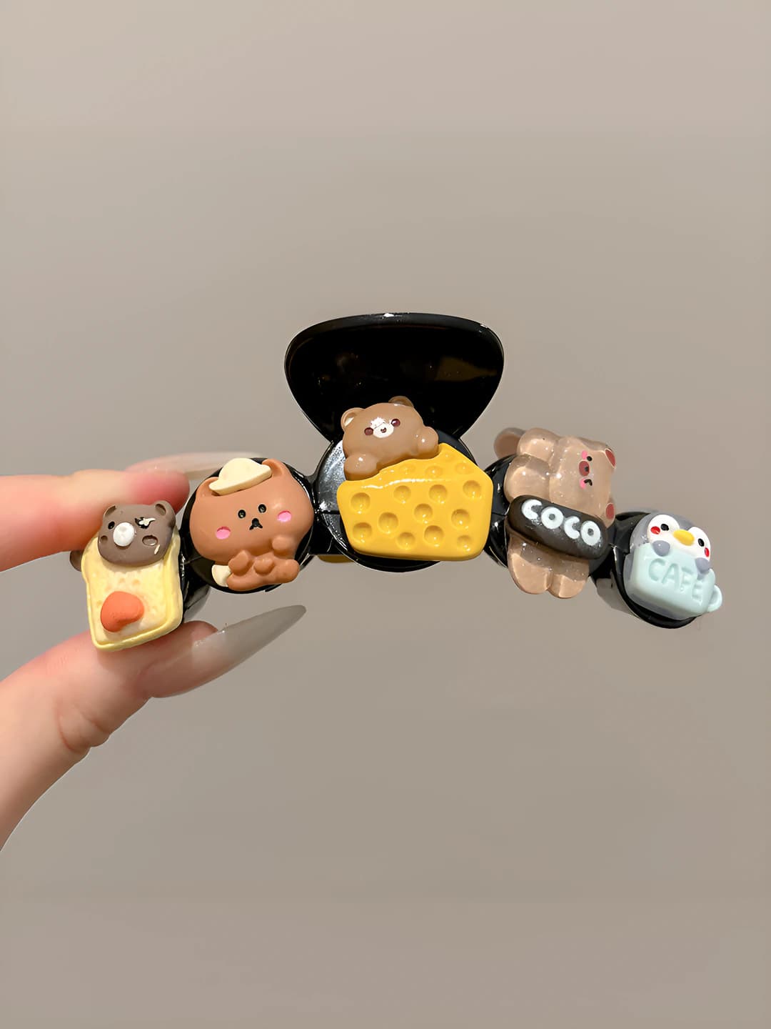 Cheese bear, black 10.5 cm