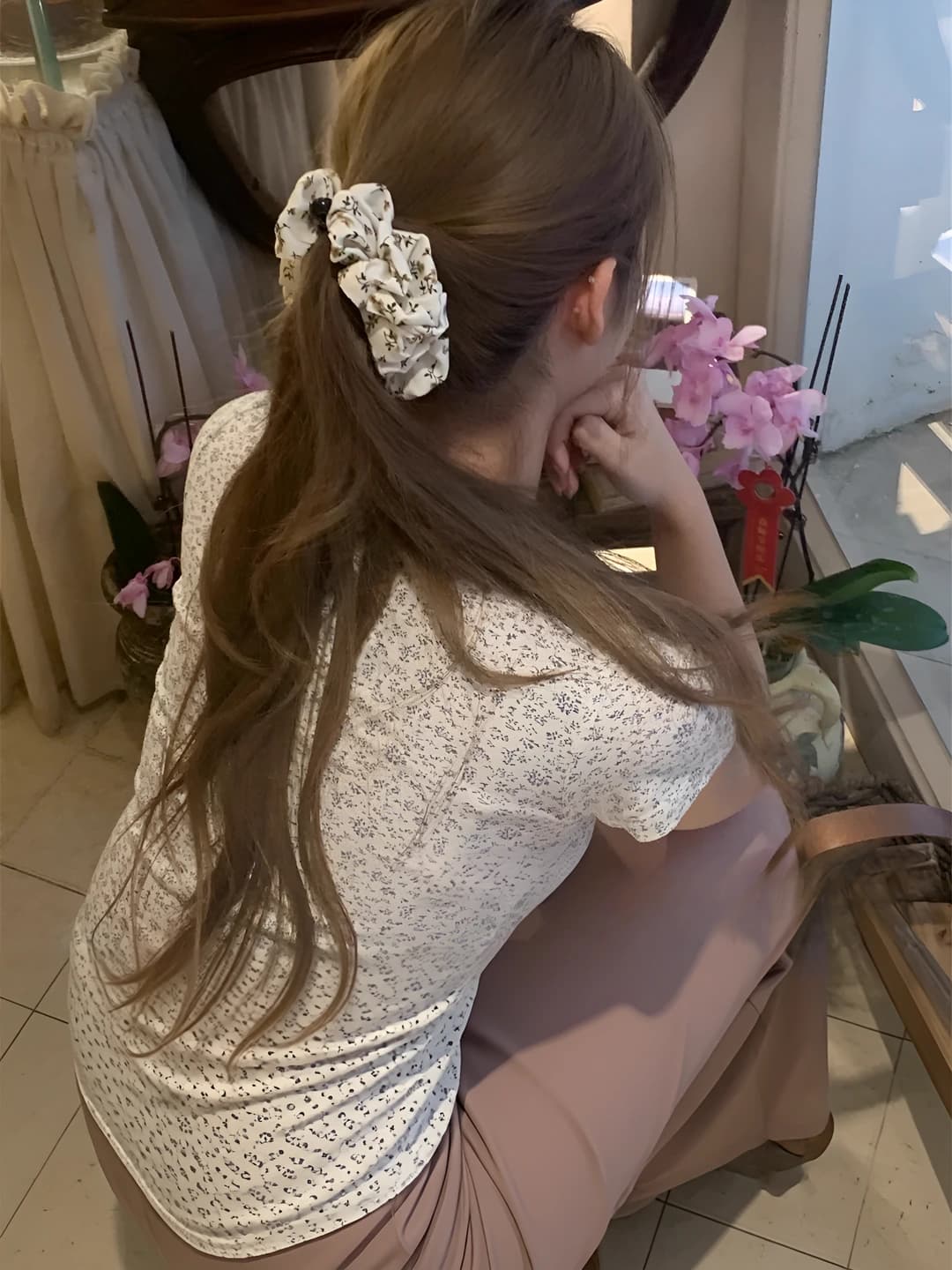 Women's floral banana hair clip