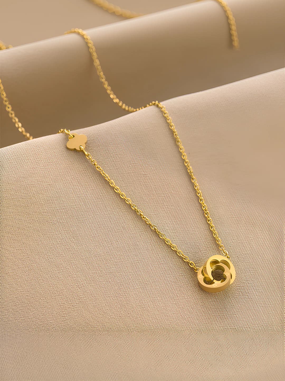 8942-Gold