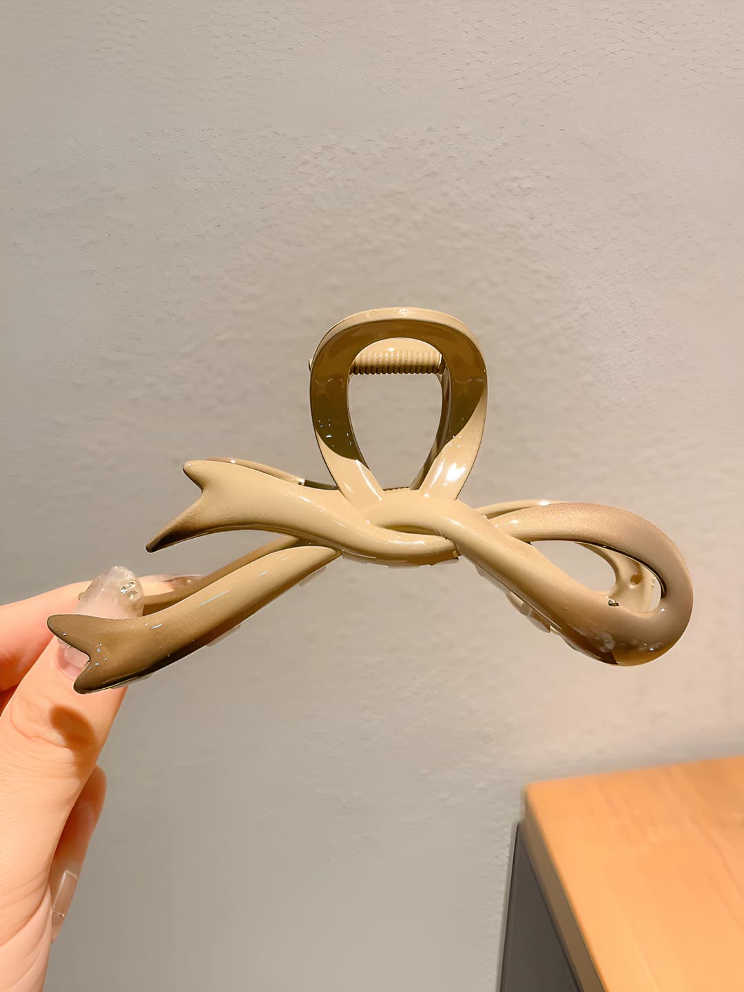 Bow, gradient coffee, 11.5 cm