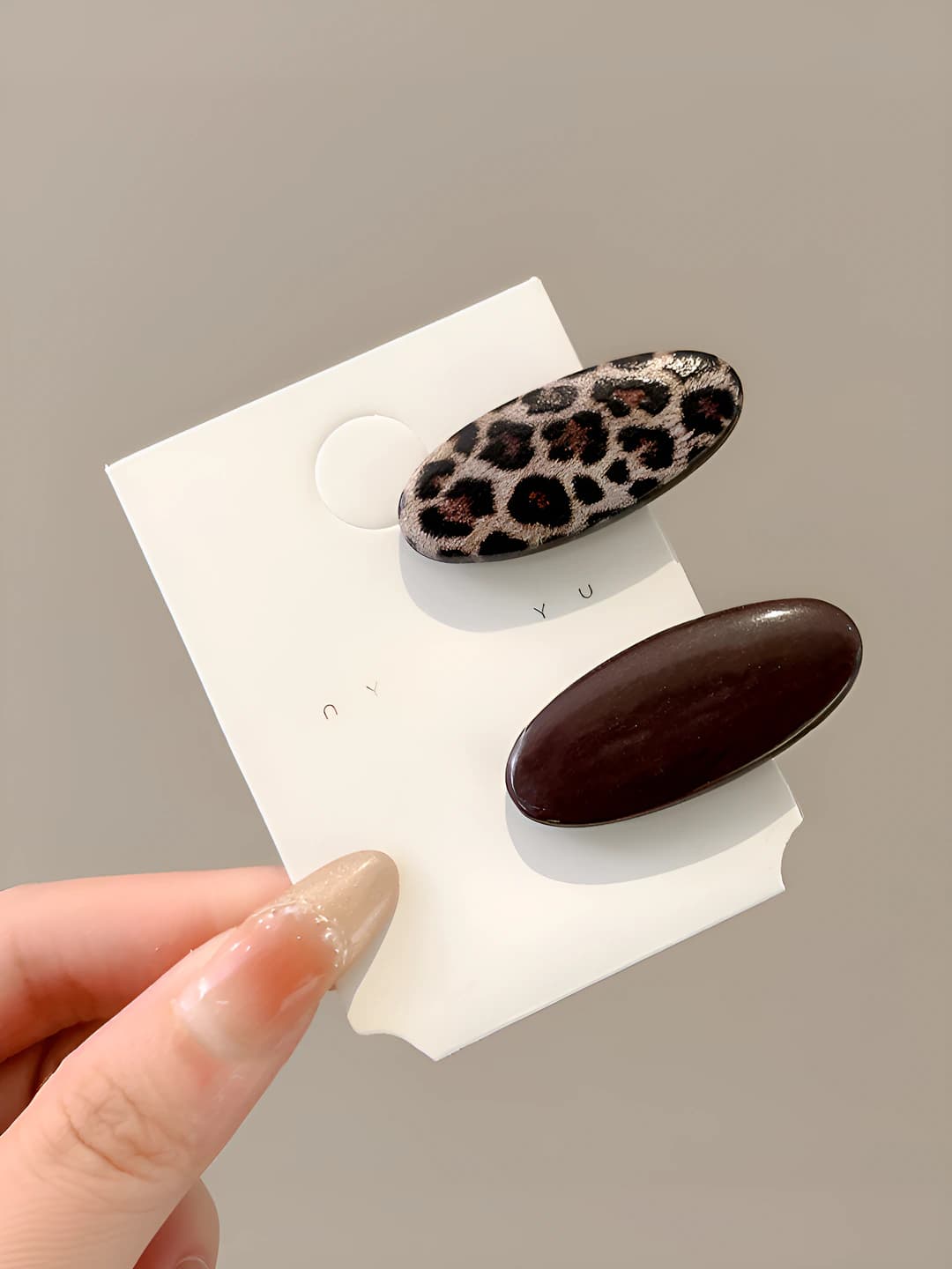 2# Coffee leopard 2 pcs - 4cm