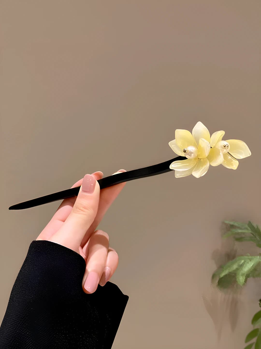 45# Magnolia hairpin