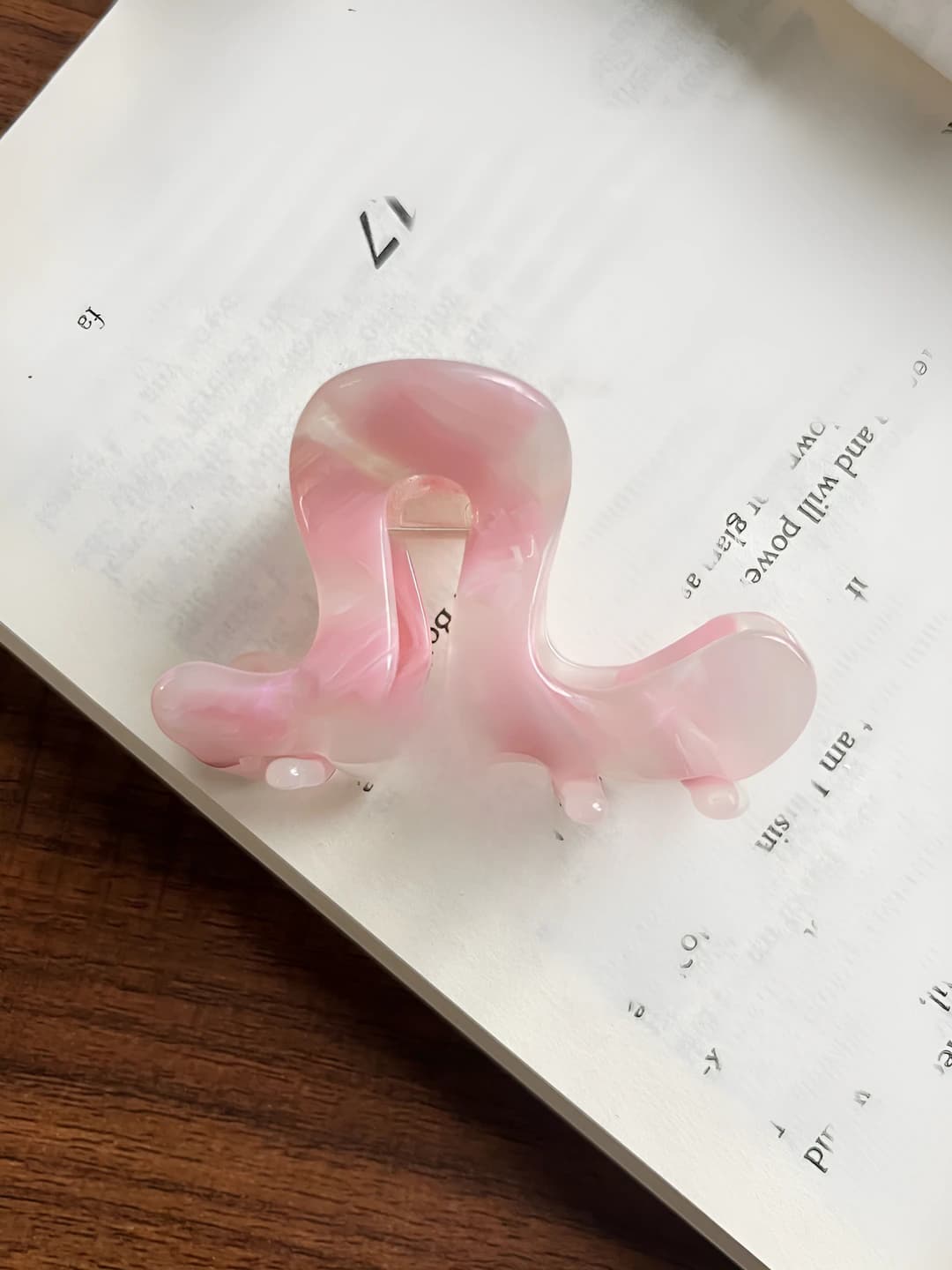 J-shape clip - Variant 5