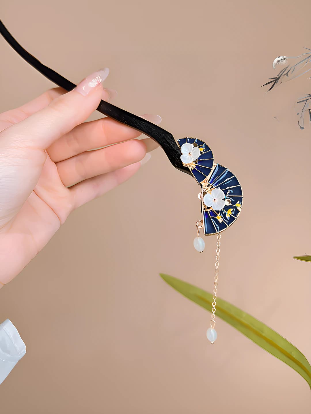 1# Star-shaped hairpin