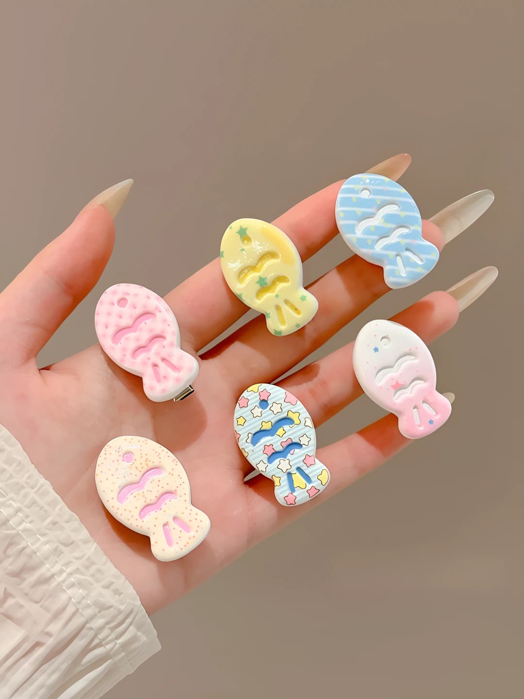1# Multicolour small fish 6 pcs