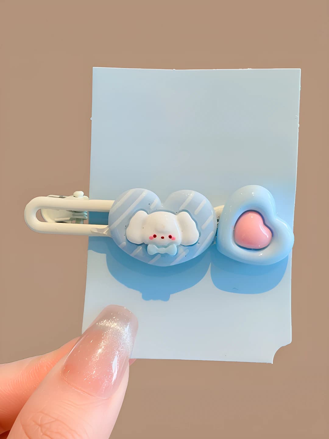 14# Blue Dog, Pink Heart Clip