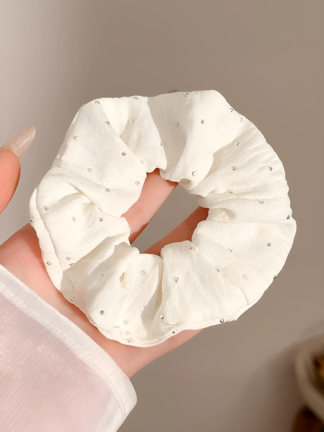 Off-white, rhinestone, 10 cm