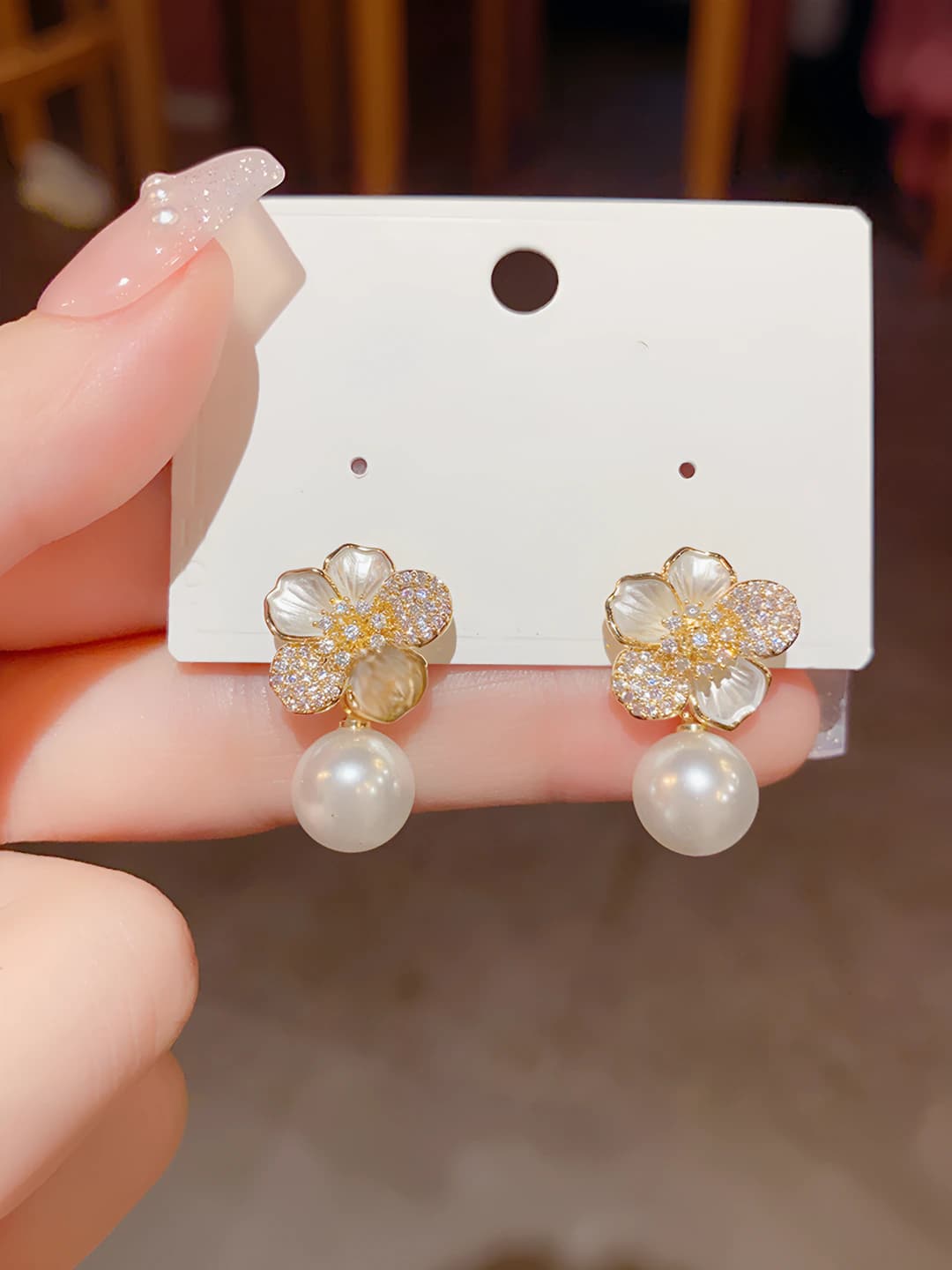 White - Real gold plating