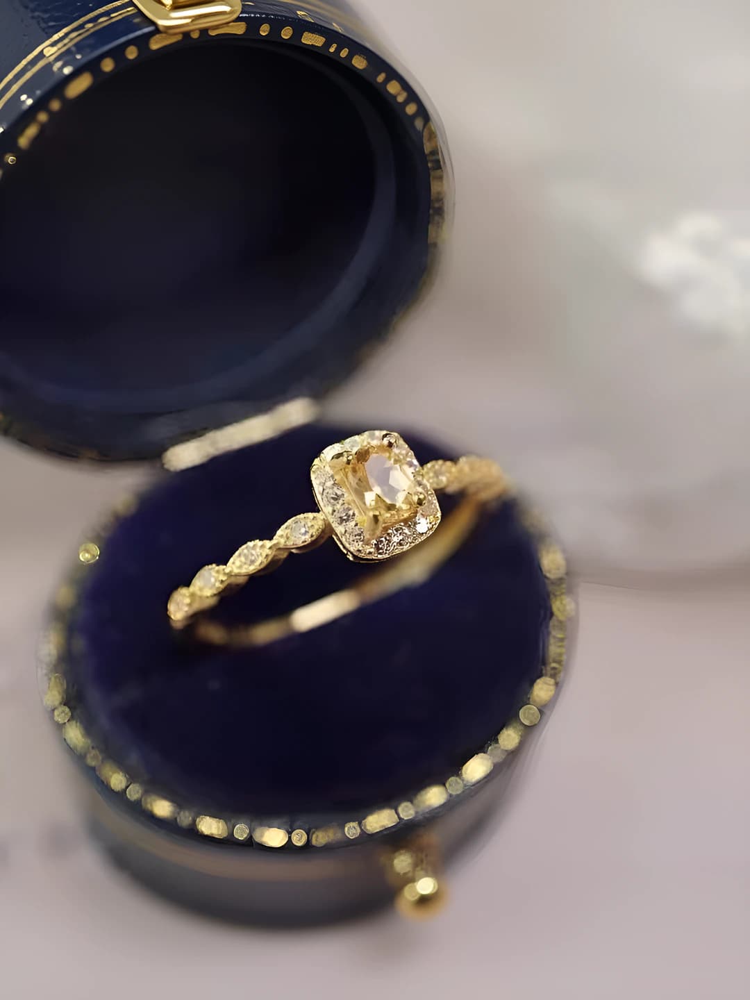 Gold yellow candy zircon ring