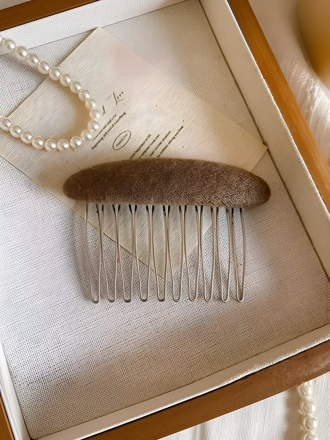 Retro hair comb, brown