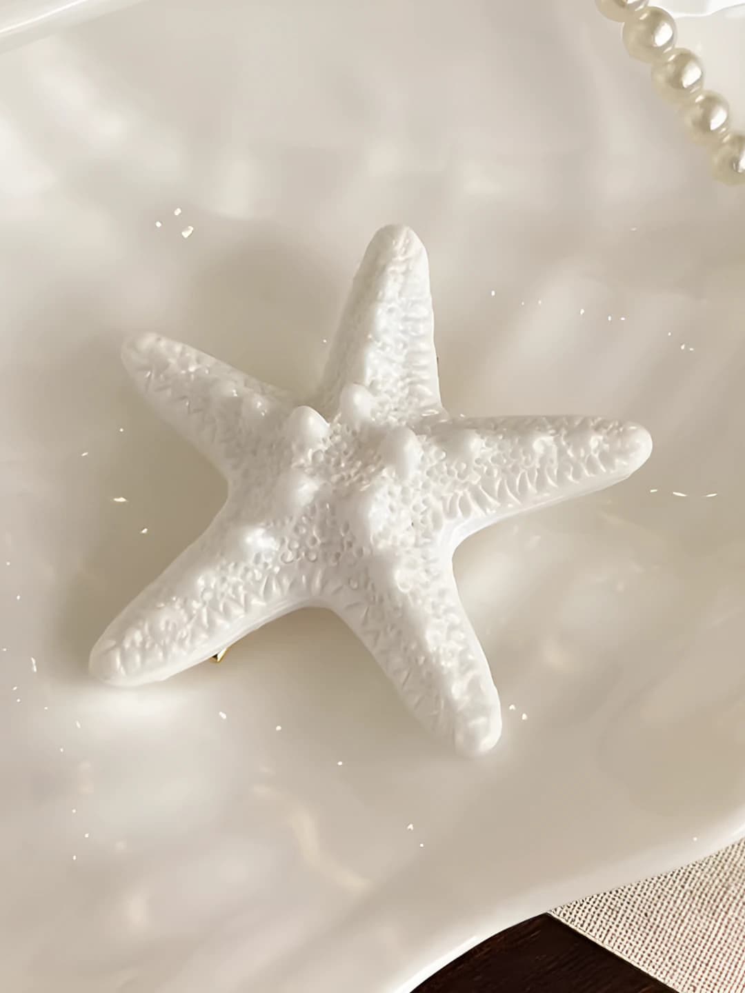 4# Starfish, white, 5.5 cm