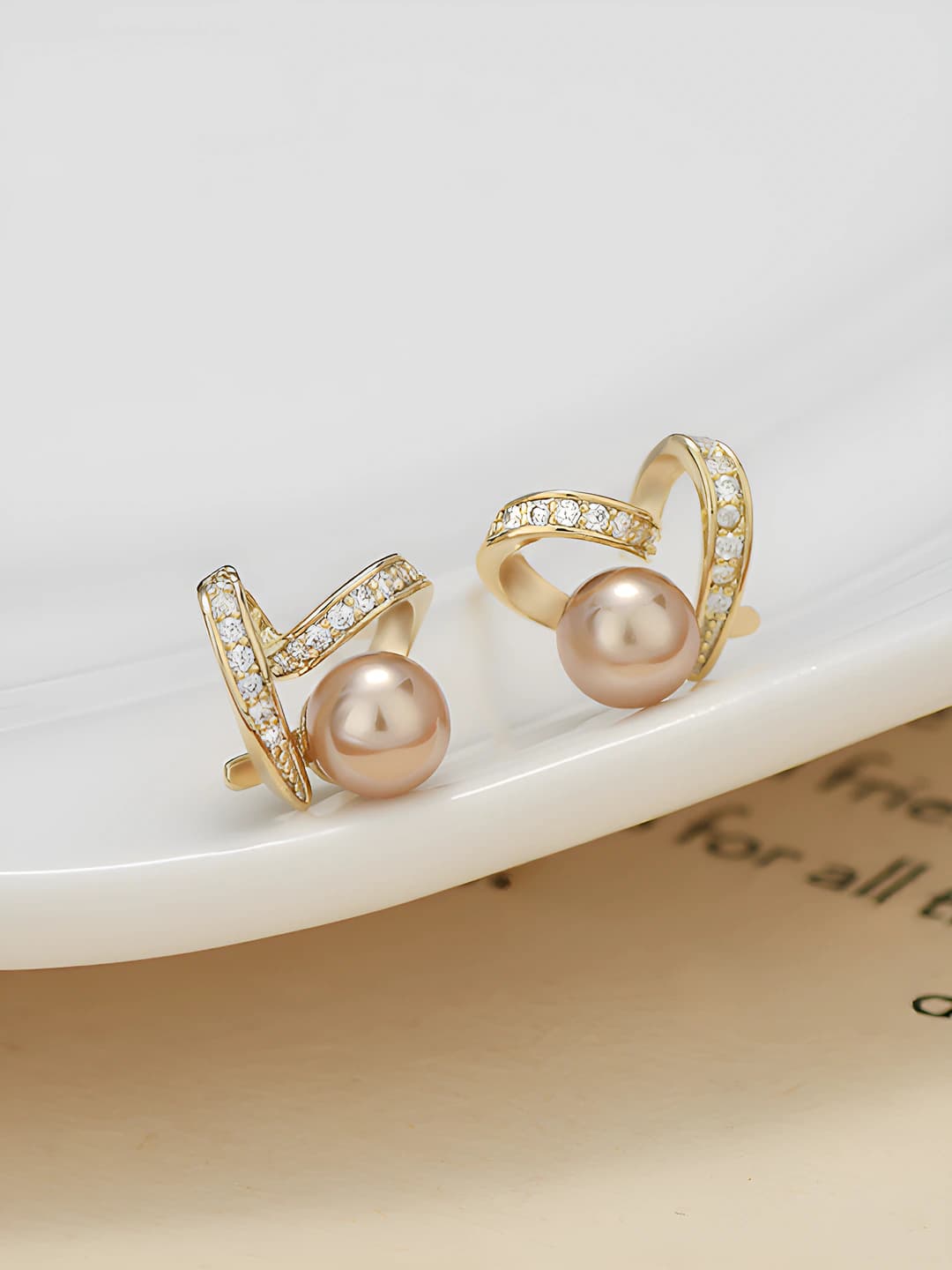 Women's silver post, geometric shape, irregular design element, ins style, gold color, pearl, individual style, for women, shape/pattern design element, ear jewelry