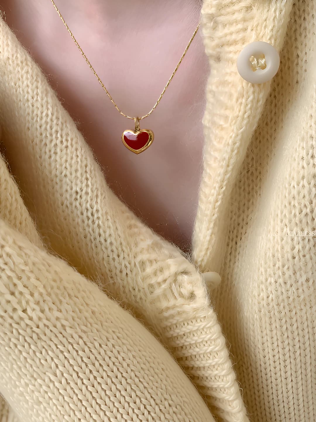 Red heart necklace