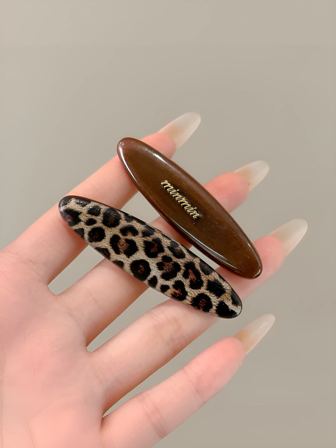 Letter + leopard