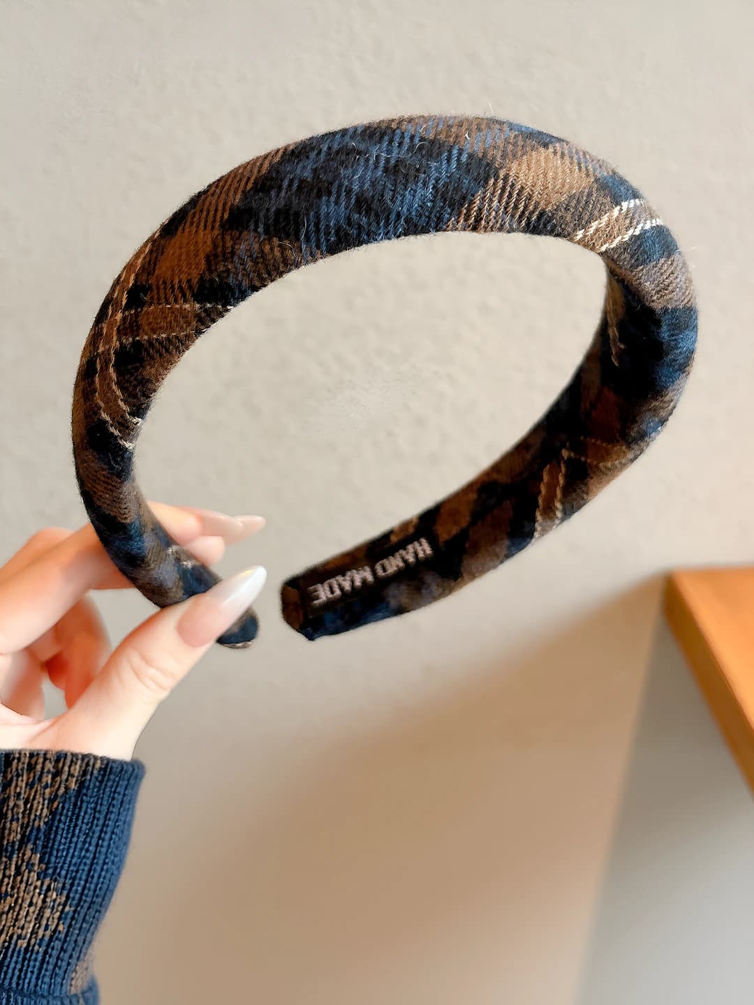 4# Blue plaid headband (wide edge)