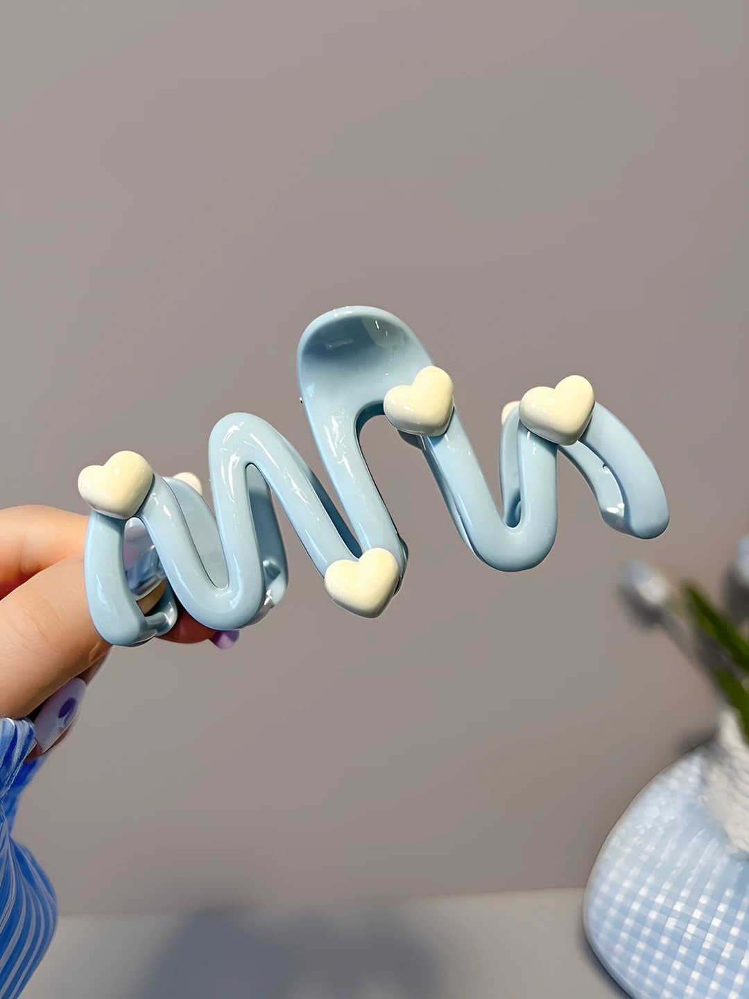 1# Blue heart wave clip 11 cm