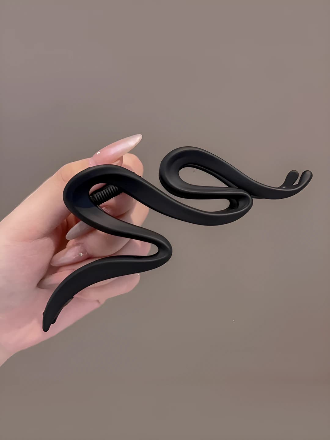 Qora tutqich 13 cm