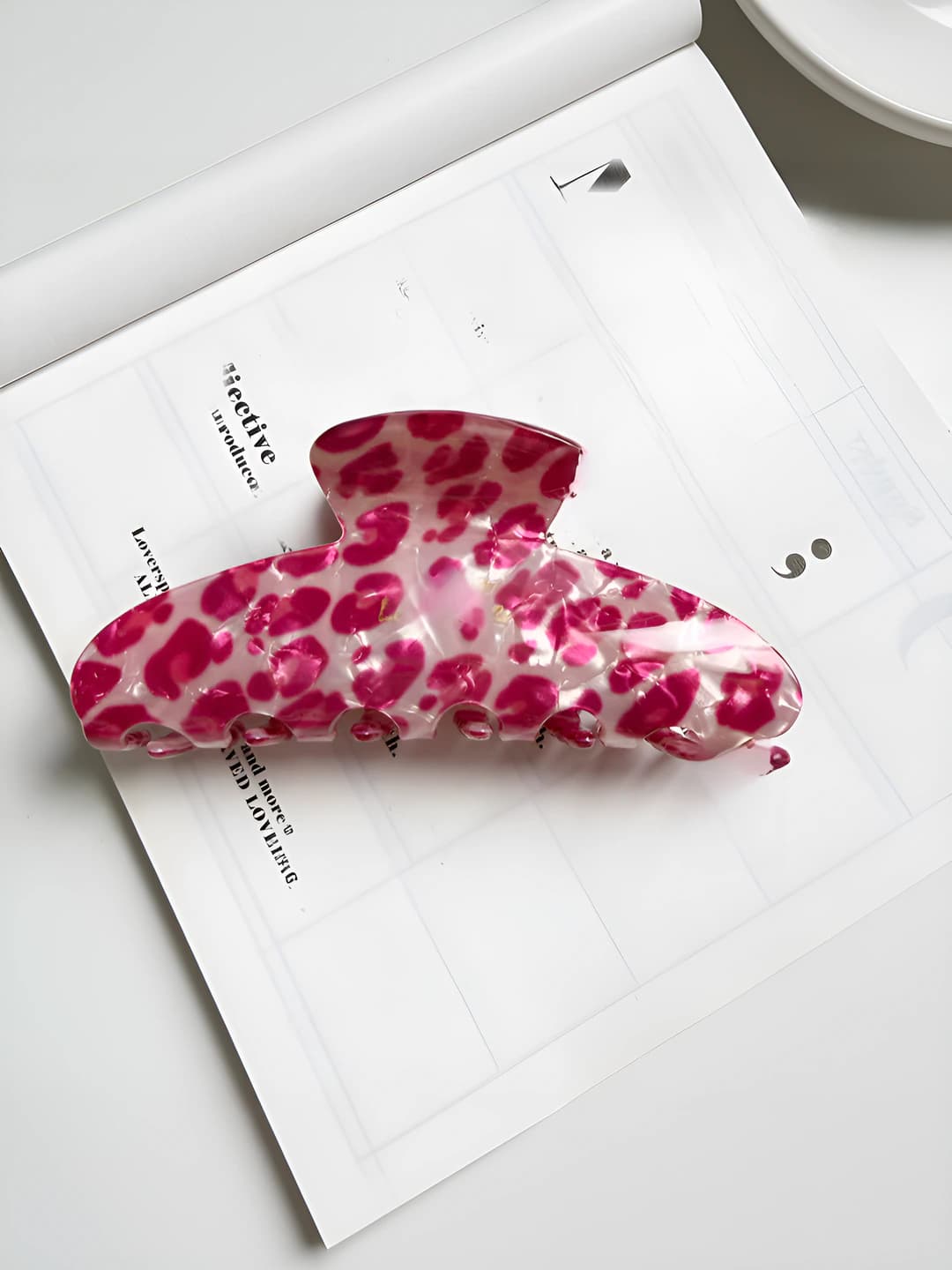 Pink leopard acetate clip [Large fan]