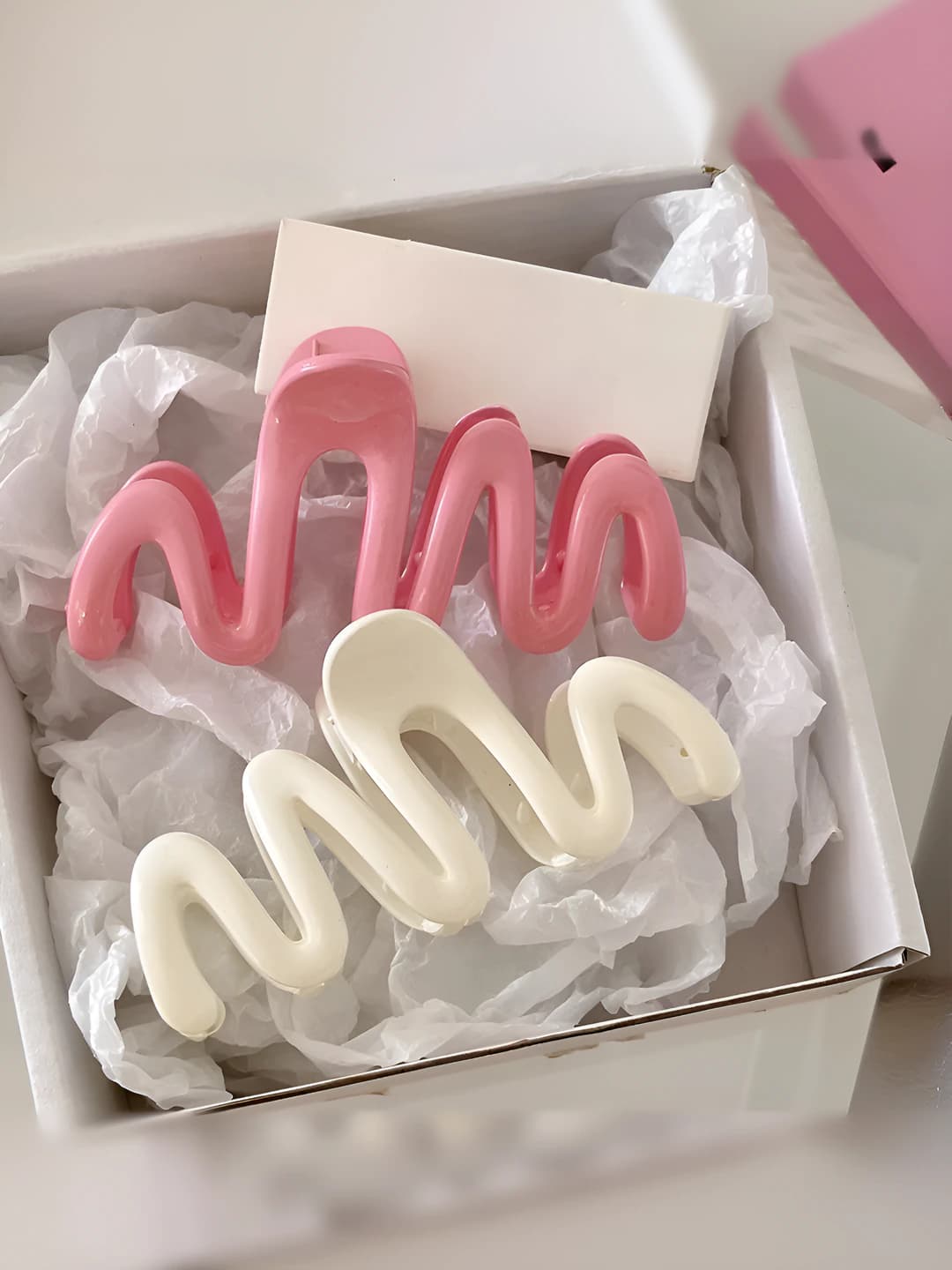 Women's hair clips and combs for summer: acrylic, handmade, square design element, Korean style