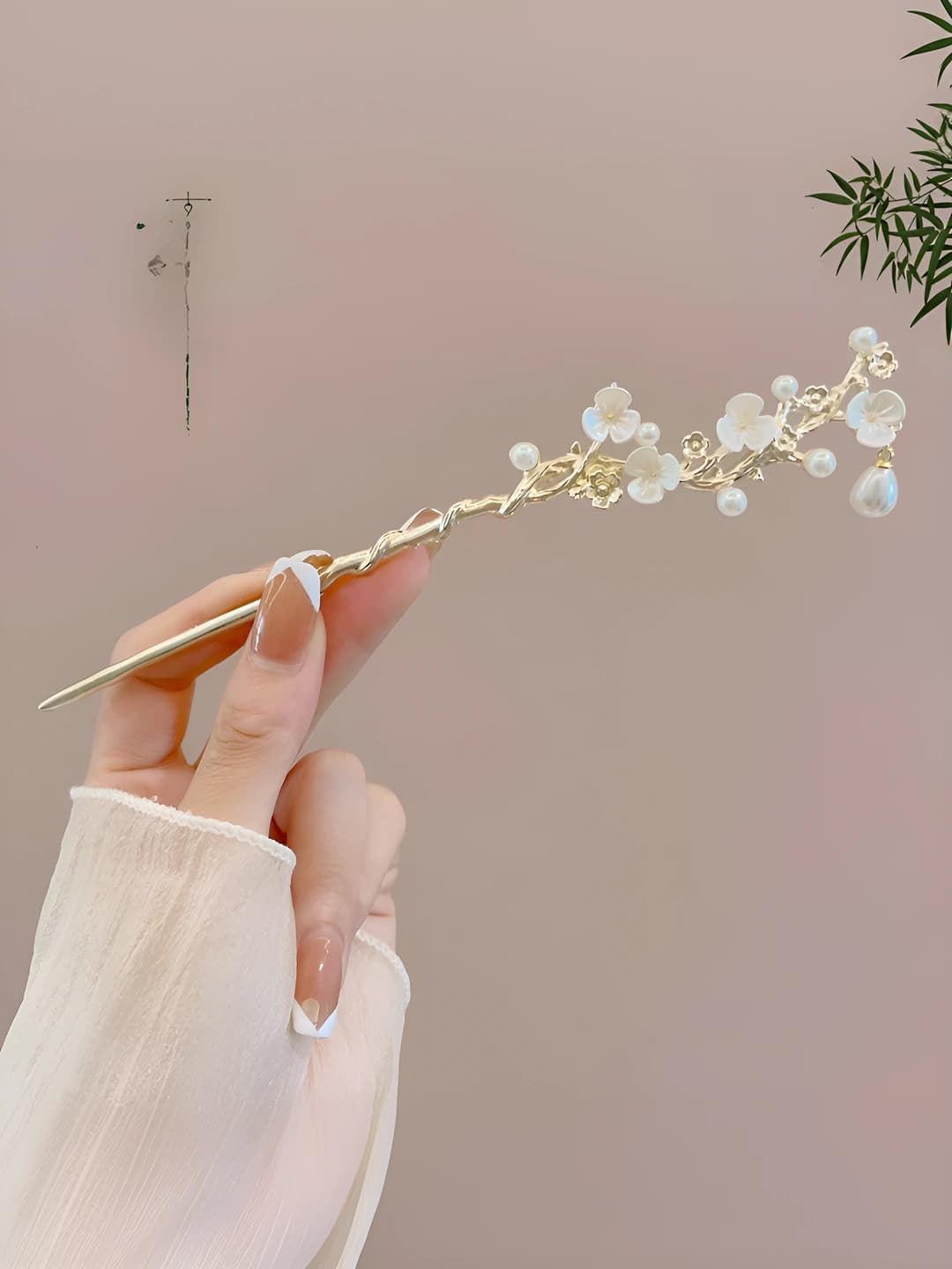 Plum blossom beads ~17 cm