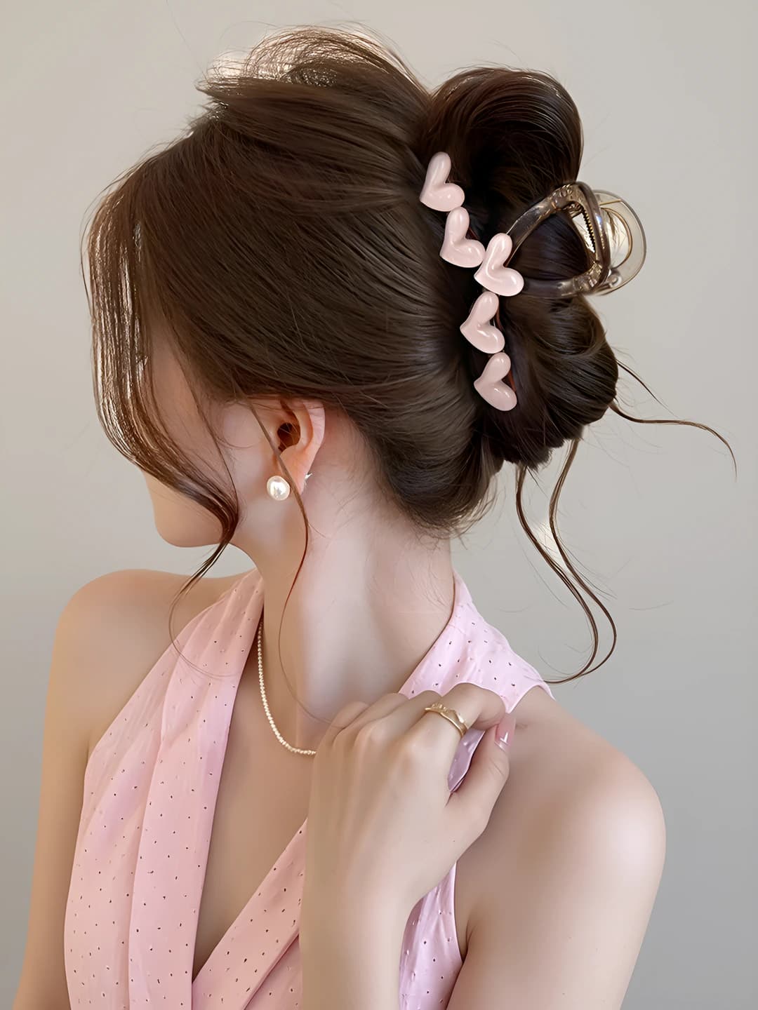 Розовый зажим-сердце (8 см)