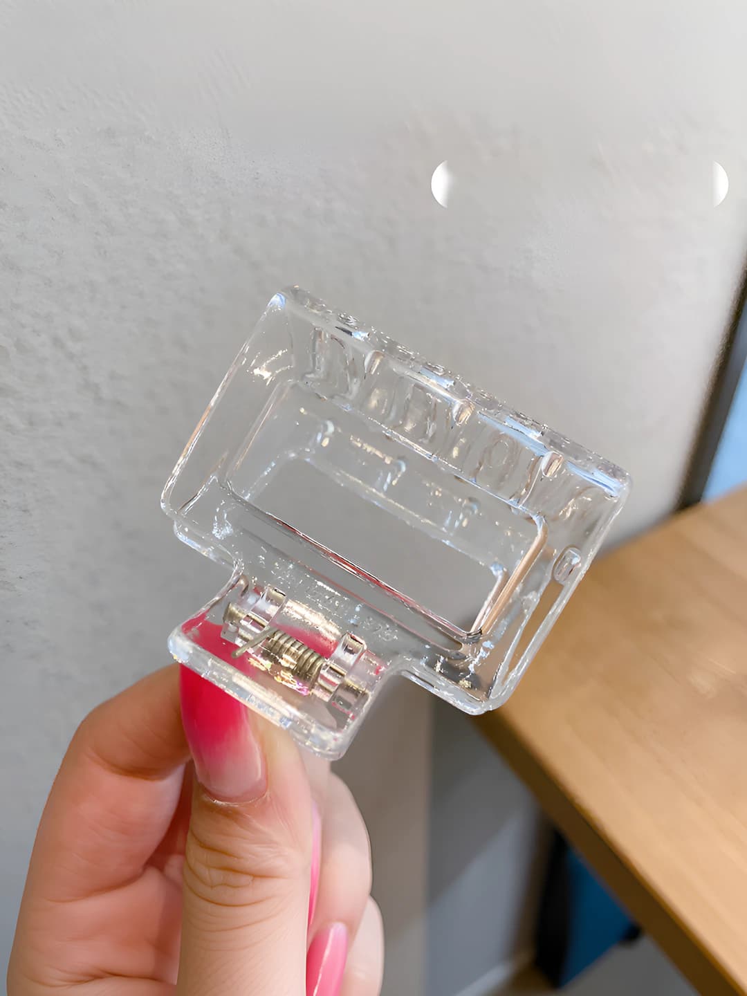 6# Transparent white