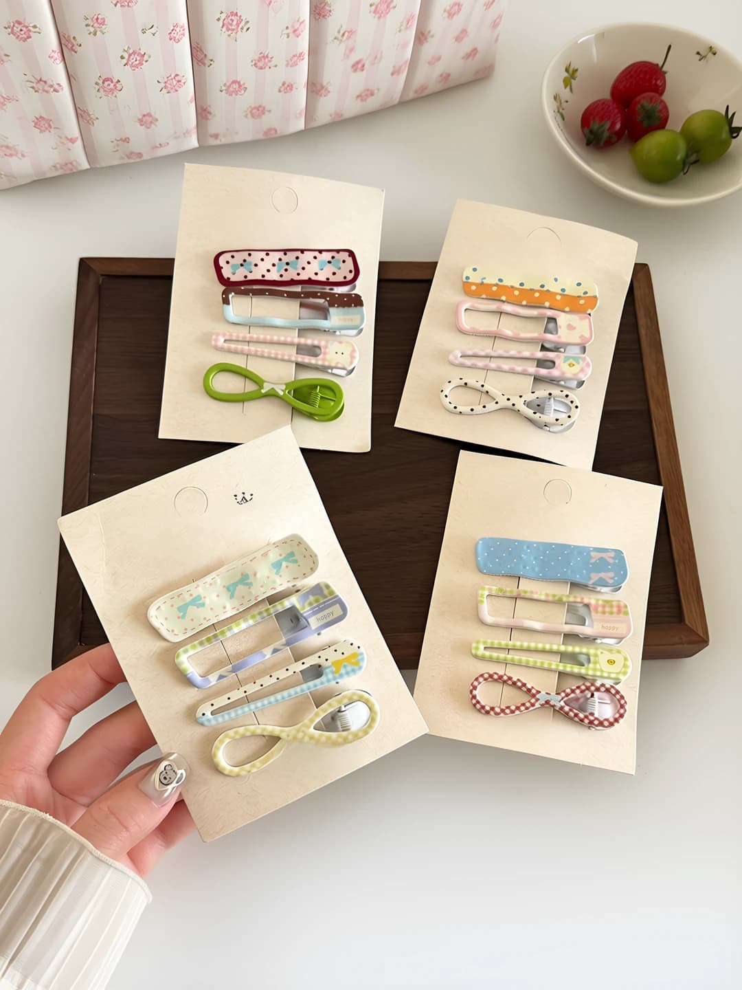 Girls' hair clips and combs 2026, Japanese-Korean style, handmade, with polka dot and bow design