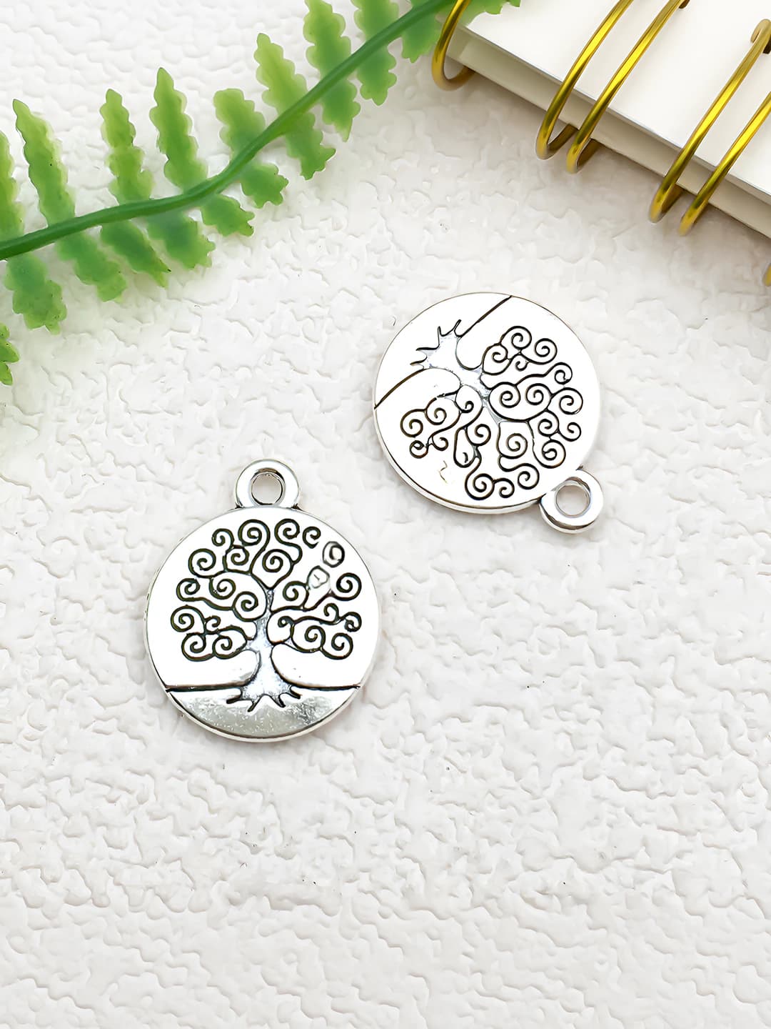 1pc Round Small Tree of Life 15x18mm-2g-11220
