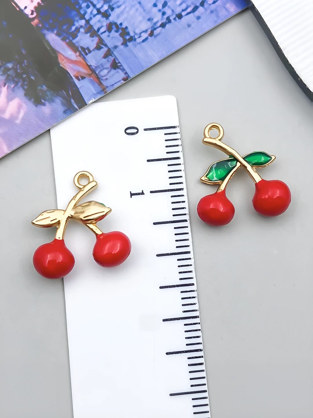 1 pc small kc gold red 3D cherry 16x14x5mm-1.2g